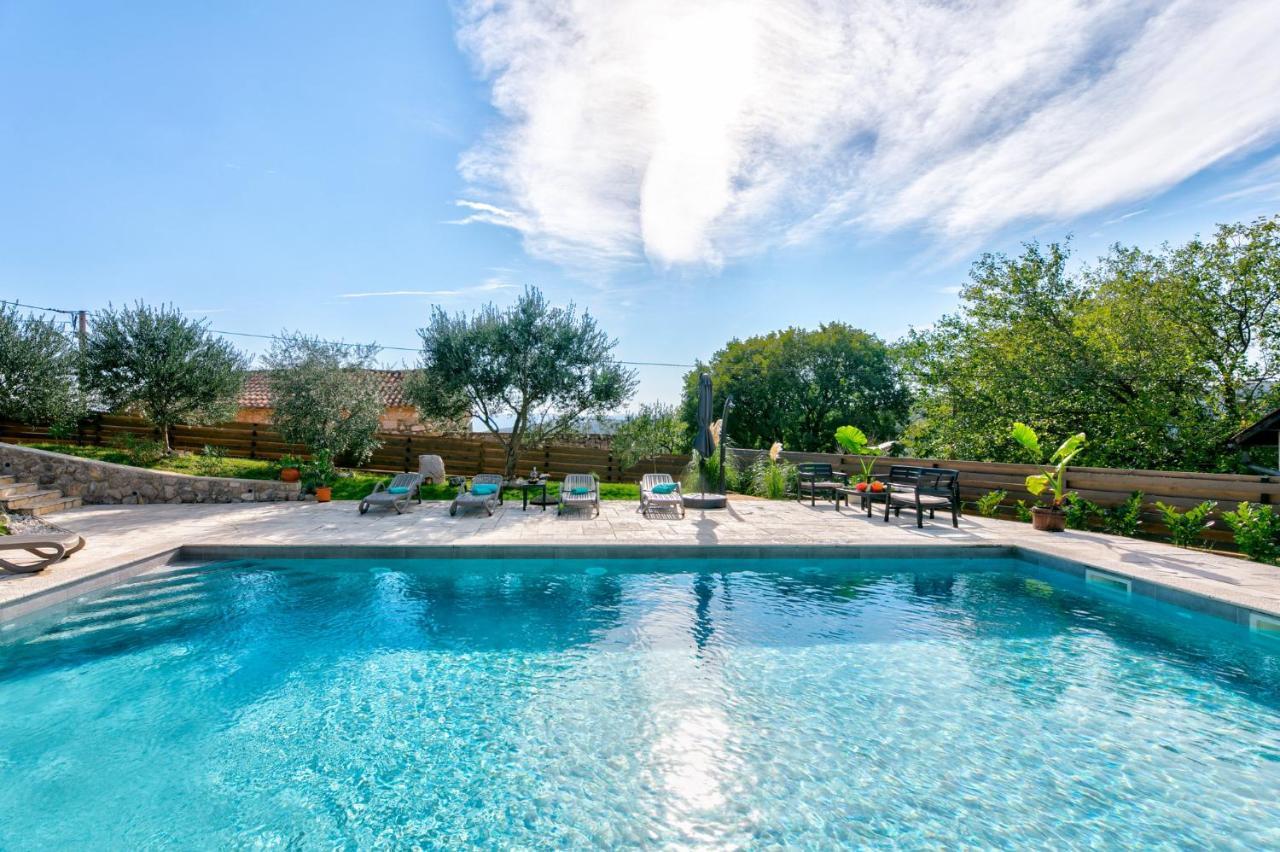 Villa Valentina บริบีร์ ภายนอก รูปภาพ