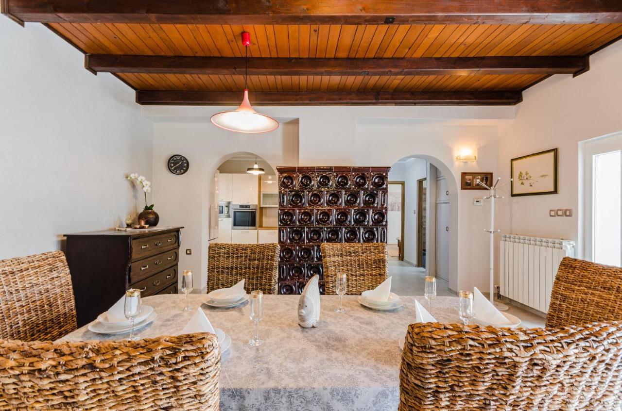Villa Valentina บริบีร์ ภายนอก รูปภาพ