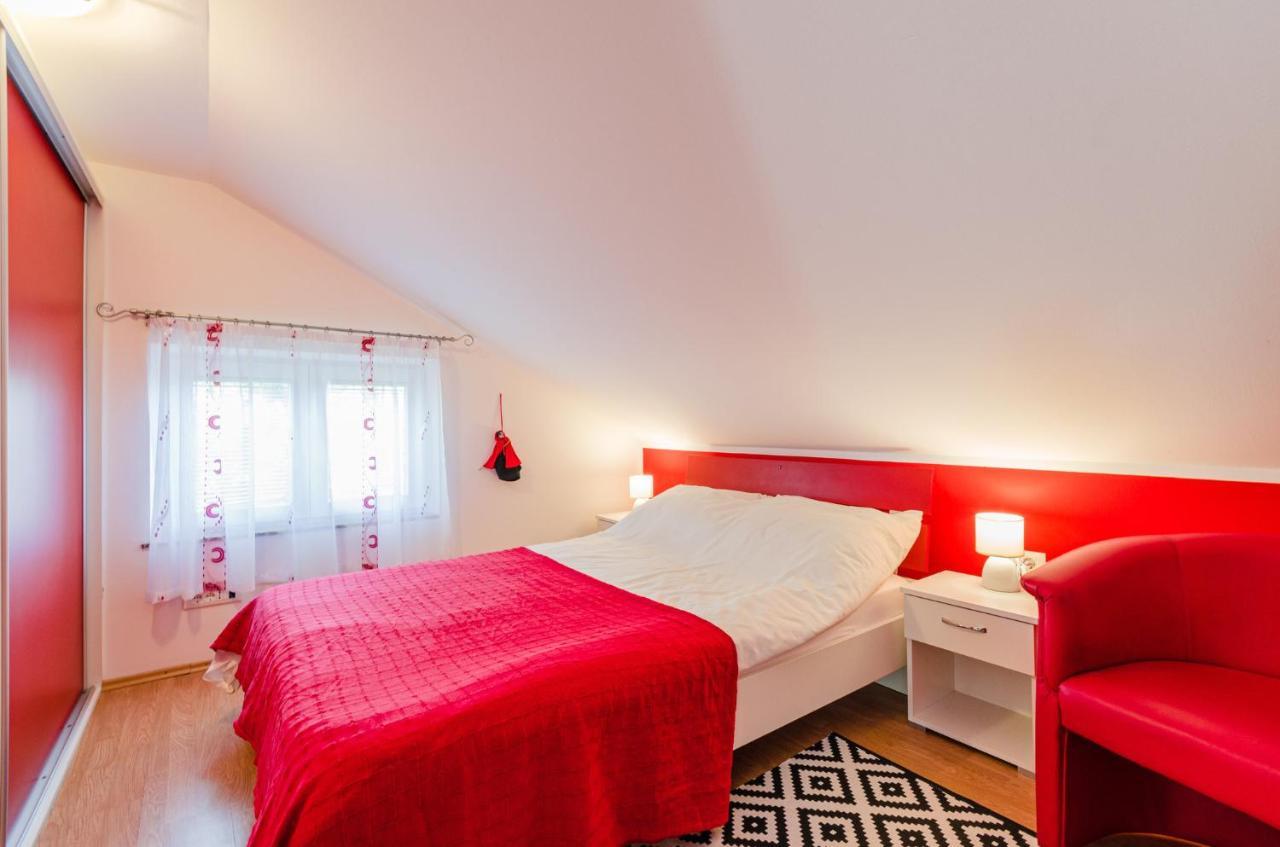Villa Valentina บริบีร์ ภายนอก รูปภาพ